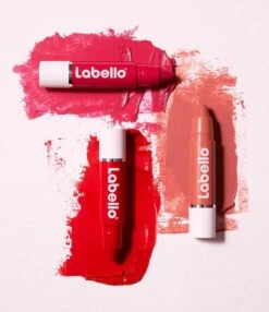 Labello Crayon Lipstick Poppy Red -Cosmetica Winkel 1035x1200 1