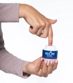 Herome Easydip Nagellakremover Nagellakverwijderaar - In Een Potje Met Ingebouwde Borsteltjes - Navulbaar Met Caring Nail Polish Remover -Cosmetica Winkel 1048x1200 12