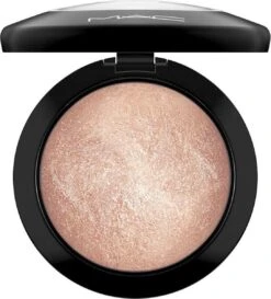 MAC Cosmetics Mineralize Skinfinish Highlighter Poeder - Soft & Gentle -Cosmetica Winkel 1084x1200 4