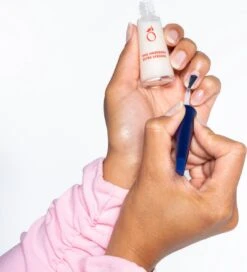 Herome Combi-Pack Exit Damaged Nails & Nagelverharder Extra Sterk (Nail Hardener Extra Strong) - Herstelt Beschadigde Nagels En Zorgt Voor Ijzersterke Nagels - 7ml. & 10ml. -Cosmetica Winkel 1090x1200 6