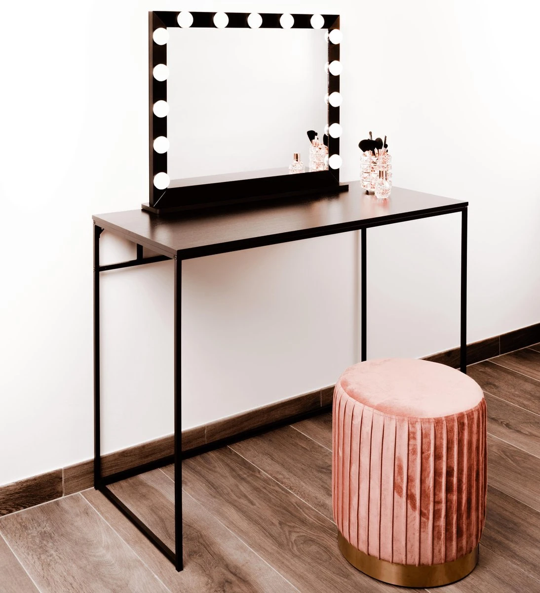 Make Up Spiegel Met Verlichting | Vivo | Hollywood Spiegel | Zwart | Touch | 3 Standen | 70x54 5 Make Up Spiegel Met Verlichting | Vivo | Hollywood Spiegel | Zwart | Touch | 3 Standen | 70x54 - Afbeelding 5