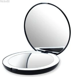 Compact Make-up Spiegel Met Tru-Daylight Verlichting - 10x Vergroting 13 Compact Make-up Spiegel Met Tru-Daylight Verlichting - 10x Vergroting -Cosmetica Winkel 1112x1200 7