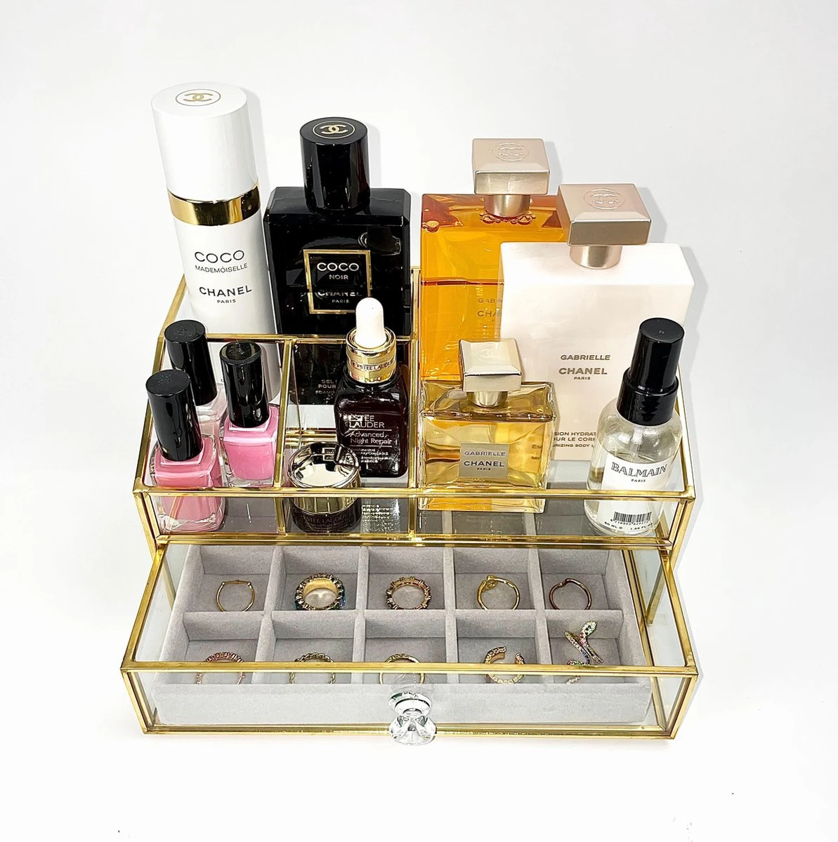 Make Up Organizer Stella | Goud| Cosmetica Organizer|sieraden Organizer | Make Up Organizer | Beautybox | Vitrine Boxje | Glazen Box |Makeup Organizer |Beauty Organizer | Makeupbox |Organizer | Storage Box |Make-uporganizer| Opbergdoos | Sieradendoos 1 Make Up Organizer Stella | Goud| Cosmetica Organizer|sieraden Organizer | Make Up Organizer | Beautybox | Vitrine Boxje | Glazen Box |Makeup Organizer |Beauty Organizer | Makeupbox |Organizer | Storage Box |Make-uporganizer| Opbergdoos | Sieradendoos