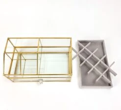 Make Up Organizer Stella | Goud| Cosmetica Organizer|sieraden Organizer | Make Up Organizer | Beautybox | Vitrine Boxje | Glazen Box |Makeup Organizer |Beauty Organizer | Makeupbox |Organizer | Storage Box |Make-uporganizer| Opbergdoos | Sieradendoos 17 Make Up Organizer Stella | Goud| Cosmetica Organizer|sieraden Organizer | Make Up Organizer | Beautybox | Vitrine Boxje | Glazen Box |Makeup Organizer |Beauty Organizer | Makeupbox |Organizer | Storage Box |Make-uporganizer| Opbergdoos | Sieradendoos -Cosmetica Winkel 1200x1089 8