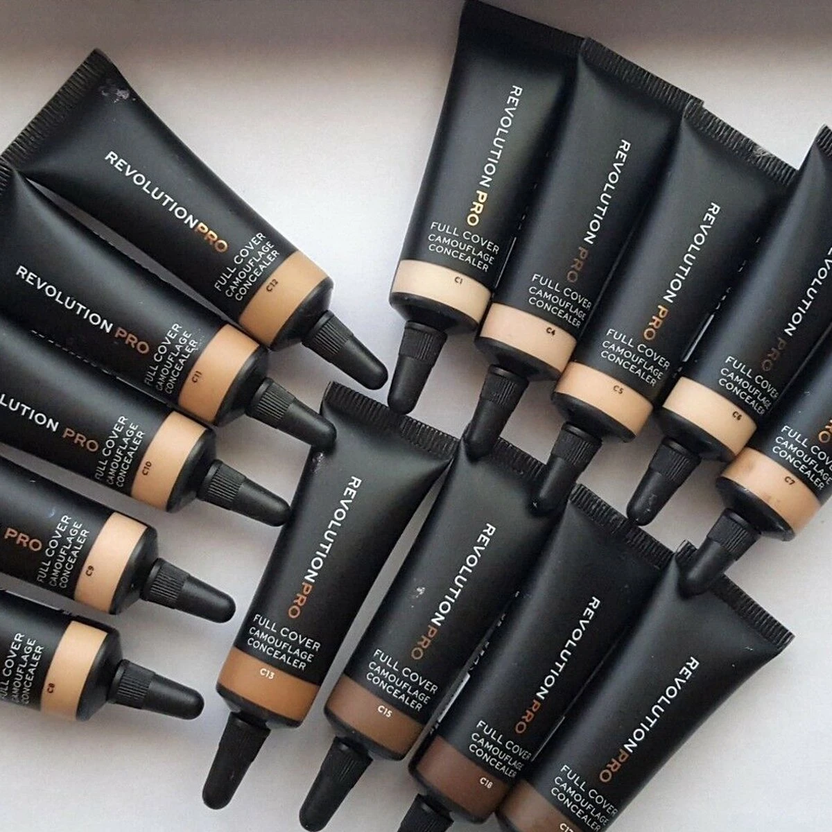 Makeup Revolution Revolution Beauty Pro Full Cover Camouflage Concealer 1 Makeup Revolution Revolution Beauty Pro Full Cover Camouflage Concealer