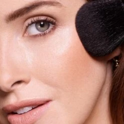 Max Factor Facefinity Matte Powder Bronzer - 001 Light Bronze 8 Max Factor Facefinity Matte Powder Bronzer - 001 Light Bronze -Cosmetica Winkel 1200x1200 1312