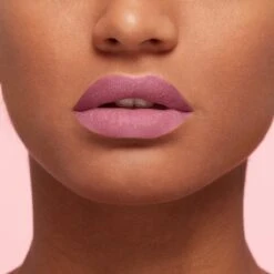 L'Oréal Paris Les Macarons Langhoudende Matte Lipstick - 818 Dose Of Rose – Roze – 6,7 Ml -Cosmetica Winkel 1200x1200 147