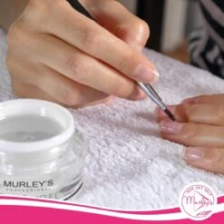 MURLEY'S Builder Gel UV-LED Builder Gel Voor Gelnagels Transparant 20 Ml Op Acrylbasis. Verlengen En Vormen Van De Nagels. 8 MURLEY'S Builder Gel UV-LED Builder Gel Voor Gelnagels Transparant 20 Ml Op Acrylbasis. Verlengen En Vormen Van De Nagels. -Cosmetica Winkel 1200x1200 1815