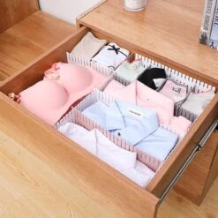 Merkloos Waal Kunststof Ladeverdeler - Lade Organizer - Set Van 6 Stuks - Voor Kleding/Keuken/Bureau/Make-Up - Op Maat Te Knippen - Roze 6 Merkloos Waal Kunststof Ladeverdeler - Lade Organizer - Set Van 6 Stuks - Voor Kleding/Keuken/Bureau/Make-Up - Op Maat Te Knippen - Roze -Cosmetica Winkel 1200x1200 3007