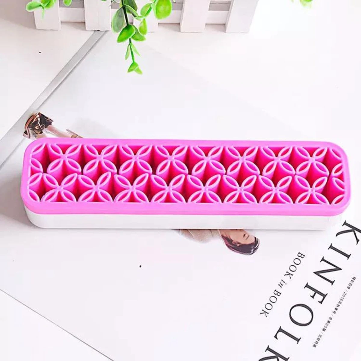 Make Up Organizer - Roze - Make Up Holder - Kwasten Organizer - Make Up Houder - Nagellak/Lipstick Organizer - Lippenstift Houder - Siliconen 2 Make Up Organizer - Roze - Make Up Holder - Kwasten Organizer - Make Up Houder - Nagellak/Lipstick Organizer - Lippenstift Houder - Siliconen - Afbeelding 2
