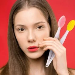 Merkloos Lip Scrub Borstel Set 4-delig - Mee Eters Verwijderen – Gezichtsreiniger – Gezichtsborstel Blackhead Remover 9 Merkloos Lip Scrub Borstel Set 4-delig - Mee Eters Verwijderen – Gezichtsreiniger – Gezichtsborstel Blackhead Remover -Cosmetica Winkel 1200x1200 361