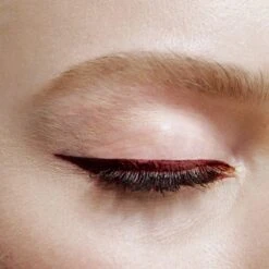 L'Oréal Matte Signature Eyeliner - 05 Burgundy -Cosmetica Winkel 1200x1200 617