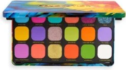 Makeup Revolution - Forever Flawless Bird Of Paradise Eyeshadow Palette 19,8g -Cosmetica Winkel 1200x664 1