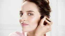 Bourjois Foundcealer Foundation - 410 Beige Doré -Cosmetica Winkel 1200x675 3