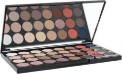Makeup Revolution Flawless Matte 2 Oogschaduw Palette -Cosmetica Winkel 1200x729 1