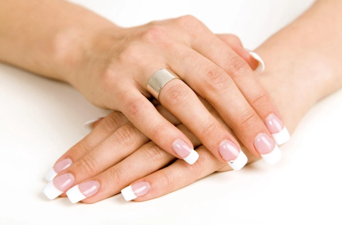 GUAPÀ® Nagellijm Voor Nagel Tips | Plaknagels | Nepnagels & Nail Art | Nail Glue Met Kwastje 5 Ml 2 GUAPÀ® Nagellijm Voor Nagel Tips | Plaknagels | Nepnagels & Nail Art | Nail Glue Met Kwastje 5 Ml - Afbeelding 2