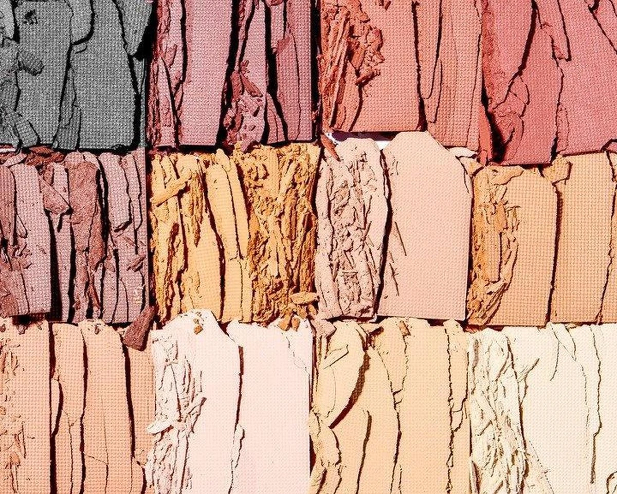 Makeup Revolution - Palette Eye Shadow Re-Loaded (Palette Basic Mattes) 15 X 1.1 G 3 Makeup Revolution - Palette Eye Shadow Re-Loaded (Palette Basic Mattes) 15 X 1.1 G - Afbeelding 3