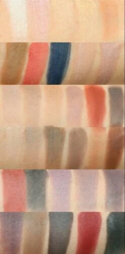 Makeup Revolution Flawless Matte 2 Oogschaduw Palette -Cosmetica Winkel 591x1200 2