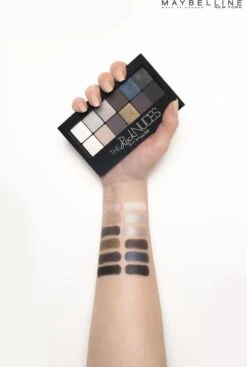 Maybelline The Rock Nudes Oogschaduwpallet- 12 Rock Nudes Blauw Tinten -Cosmetica Winkel 808x1200 10