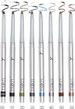 Blèzi® Automatic Eye Pencil 10 Shiny Black - Oogpotlood Zwart Waterproof - Zwart Met Shine 11 Blèzi® Automatic Eye Pencil 10 Shiny Black - Oogpotlood Zwart Waterproof - Zwart Met Shine -Cosmetica Winkel 828x1200 1