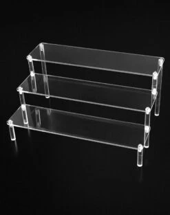 QWORK 3-laags Acryl Displaystandaard, Transparant Acryl Display Riser Plank Voor Figuren, Sieraden, Cupcake, Lippenstift, Nagellak, Kruiden, 30x21x15cm 14 QWORK 3-laags Acryl Displaystandaard, Transparant Acryl Display Riser Plank Voor Figuren, Sieraden, Cupcake, Lippenstift, Nagellak, Kruiden, 30x21x15cm -Cosmetica Winkel 947x1200 13