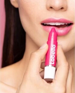 Labello Crayon Lipstick Hot Pink -Cosmetica Winkel 962x1200