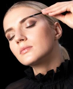 SYOSS Wenkbrauwverf 1-1 Zwart - 1 Stuk 10 SYOSS Wenkbrauwverf 1-1 Zwart - 1 Stuk -Cosmetica Winkel 986x1200 5